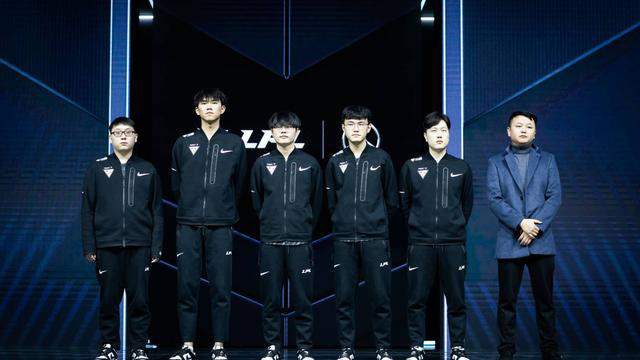 类似事件的 类似事件的