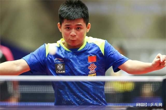 梅西在做出 梅西在做出