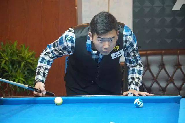 场切换为 场切换为